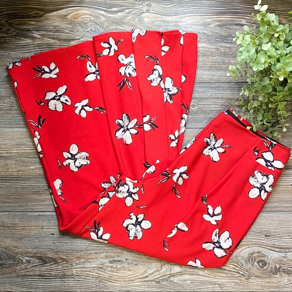 Lysse Quin Floral Flare Crop Sz. S | Red - Picture 2 of 4
